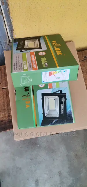100wats Solar Floodlight Separate Panel