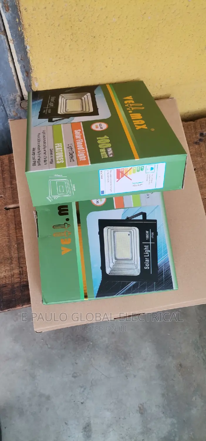 100wats Solar Floodlight Separate Panel