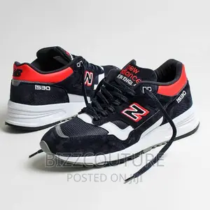 Original NEW BALANCE Sneakers Available in Store