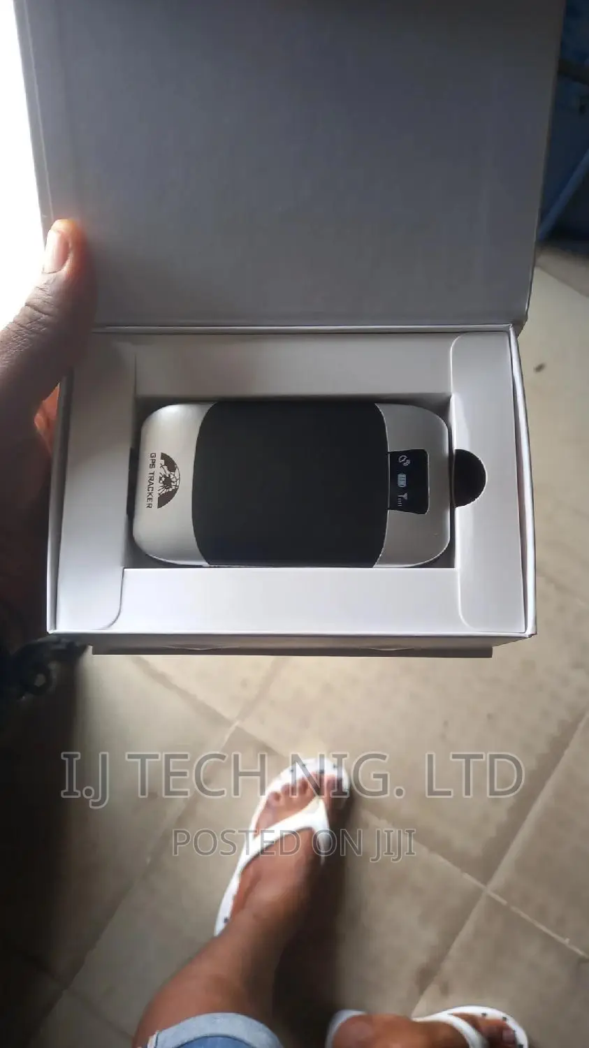 GPS Car Tracker Divice