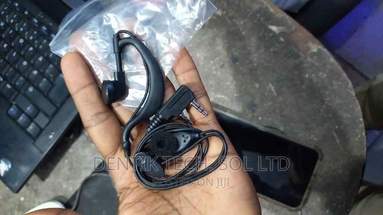 Baofeng Walkie Talkie Acoustic Earpiece Headset