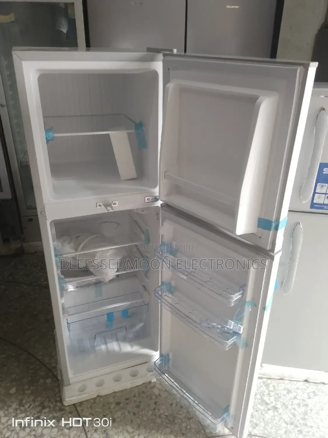 Thermocool Low Voltage Fridge