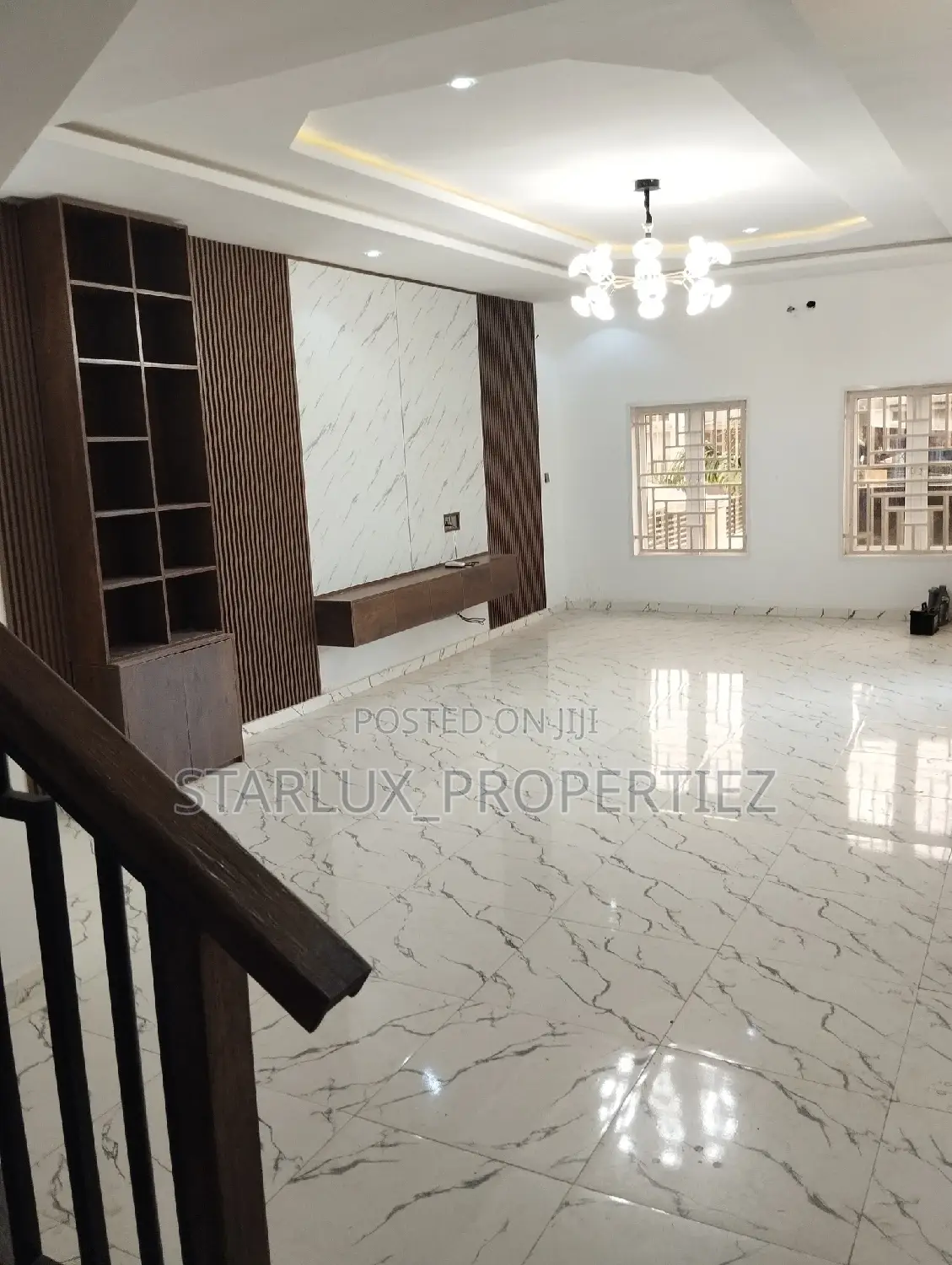 4bdrm Duplex in Naf Valley Estate for rent