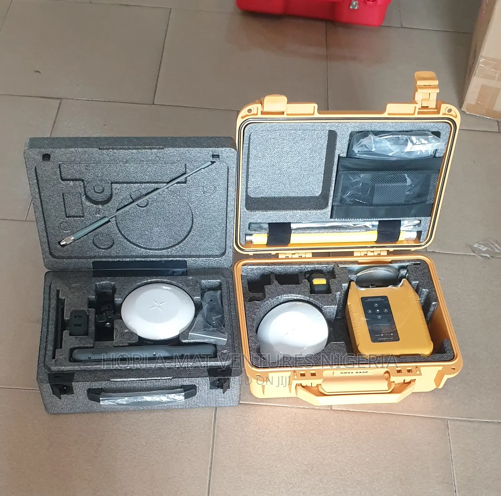 Hi-target Differential Gps With Accessories