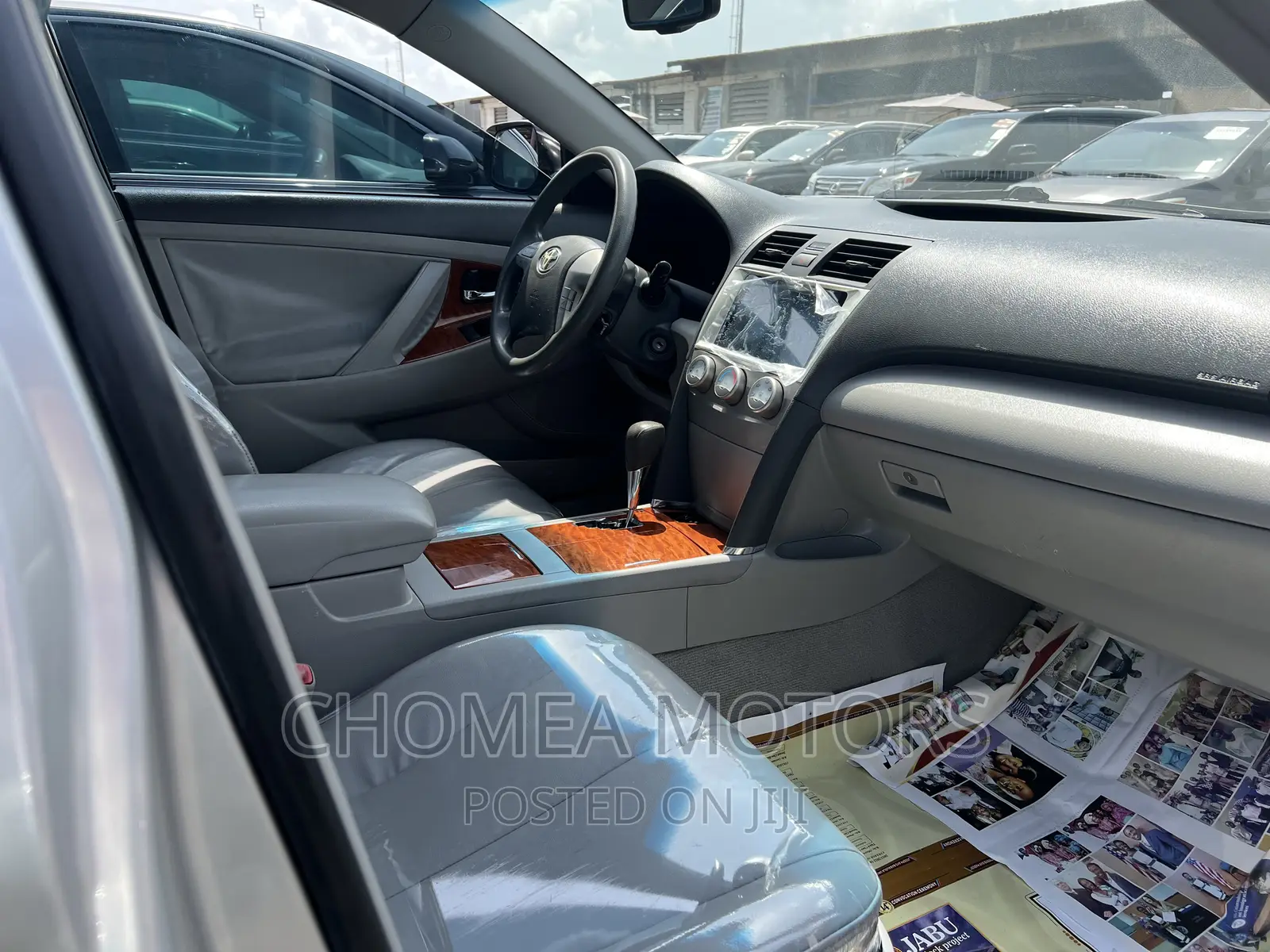 Toyota Camry 2010 Silver