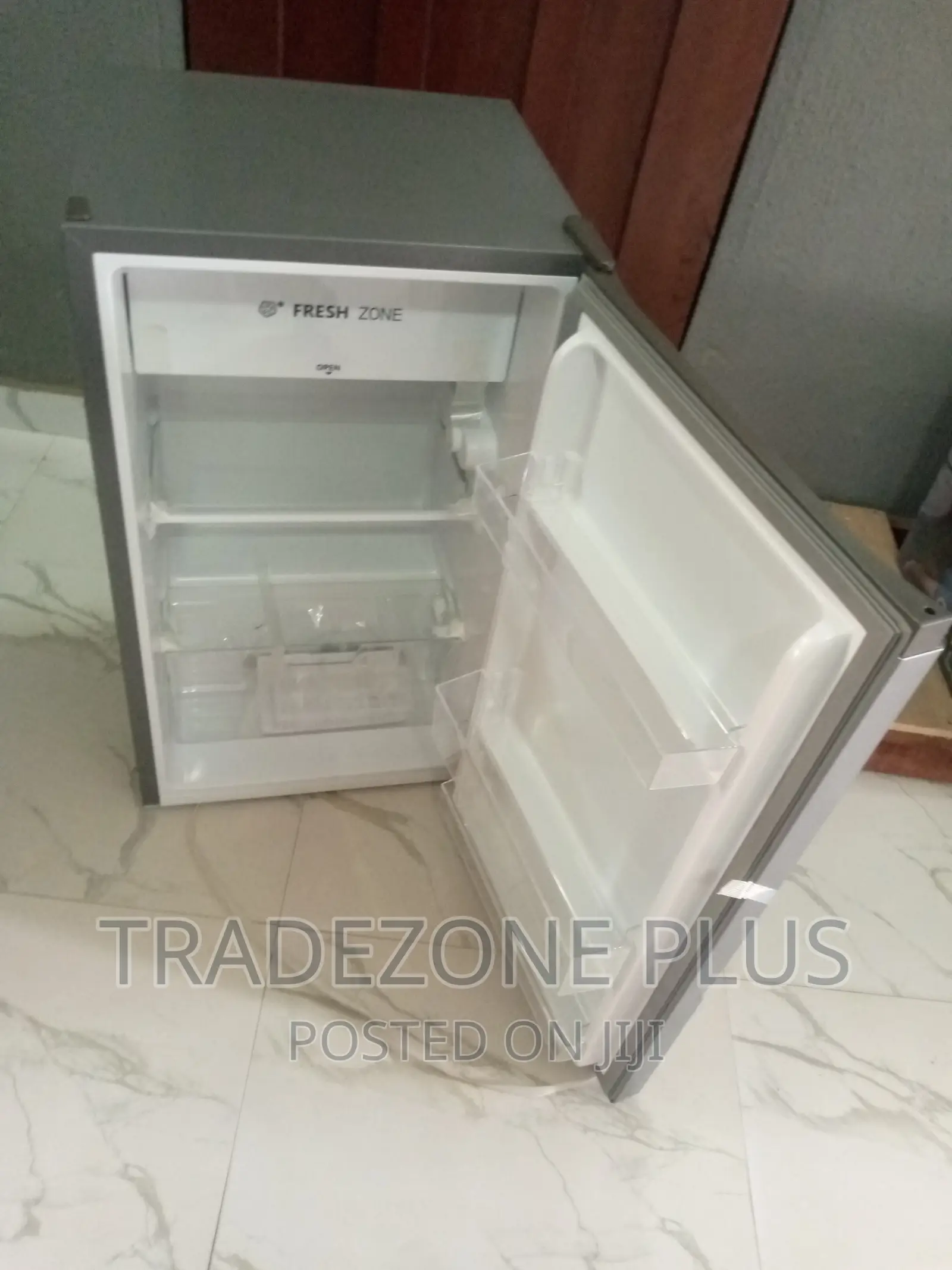 Brand New Hisense Ref093dr Refrigerator-90 Liters