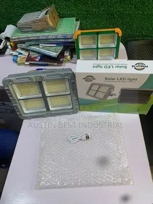 Led Flood Light With Solar Panel and Power Bank