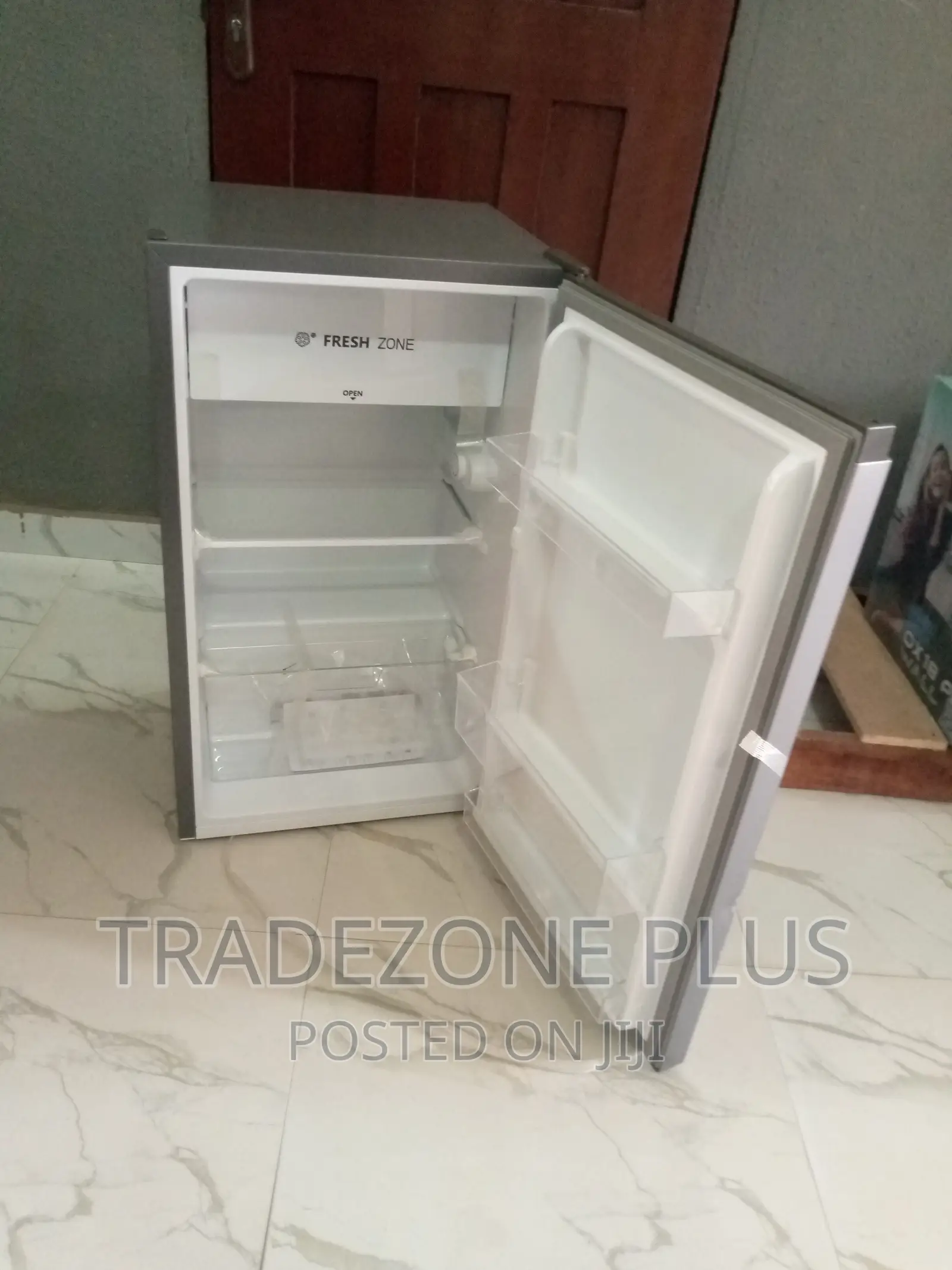 New in Hisense Single Door Refrigerator-Ref093dr