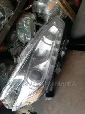 Headlight Nissan Murano 2018