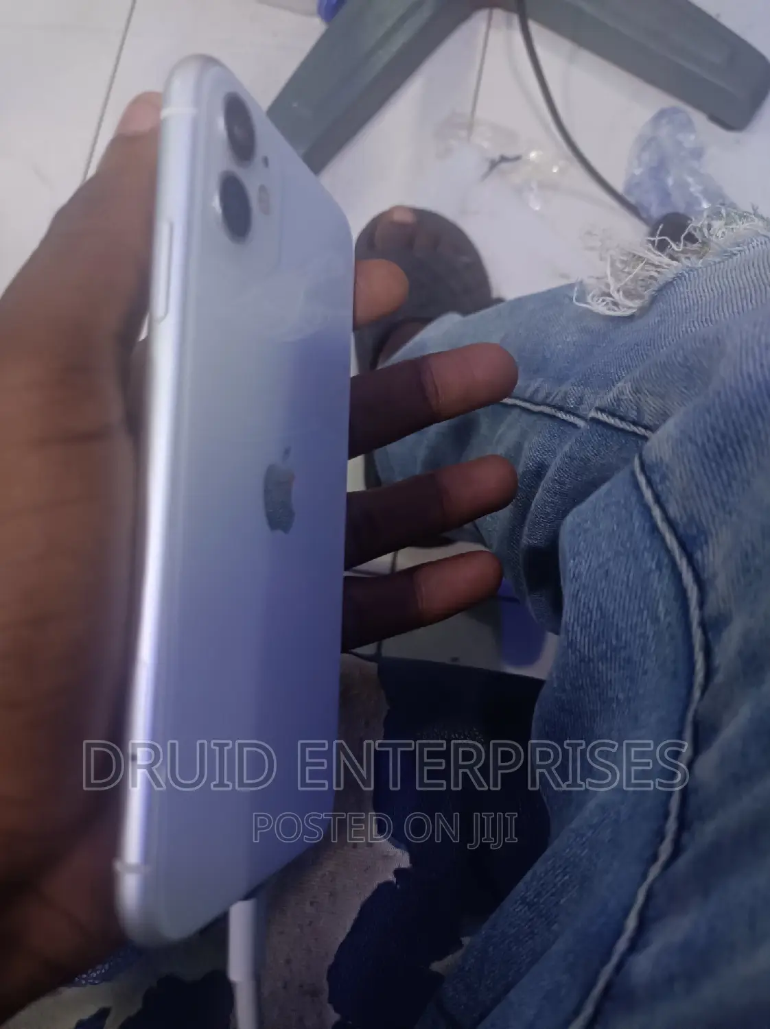 Apple iPhone 11 64 GB White