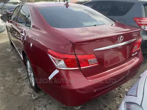Lexus ES 350 2011 Red