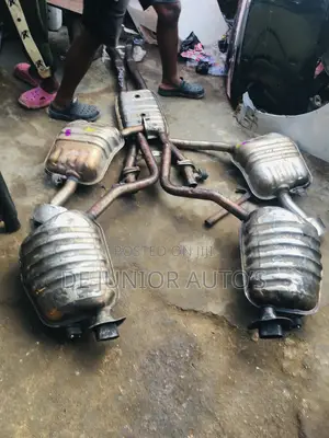 Exhaust Muffler Pot Hyundai Genesis 2014-2017. V6