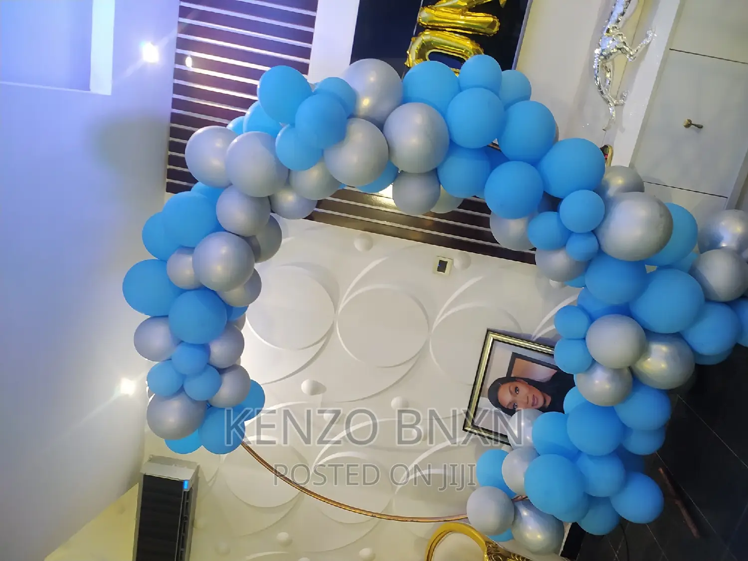 Photo Backdrop by Kenzo