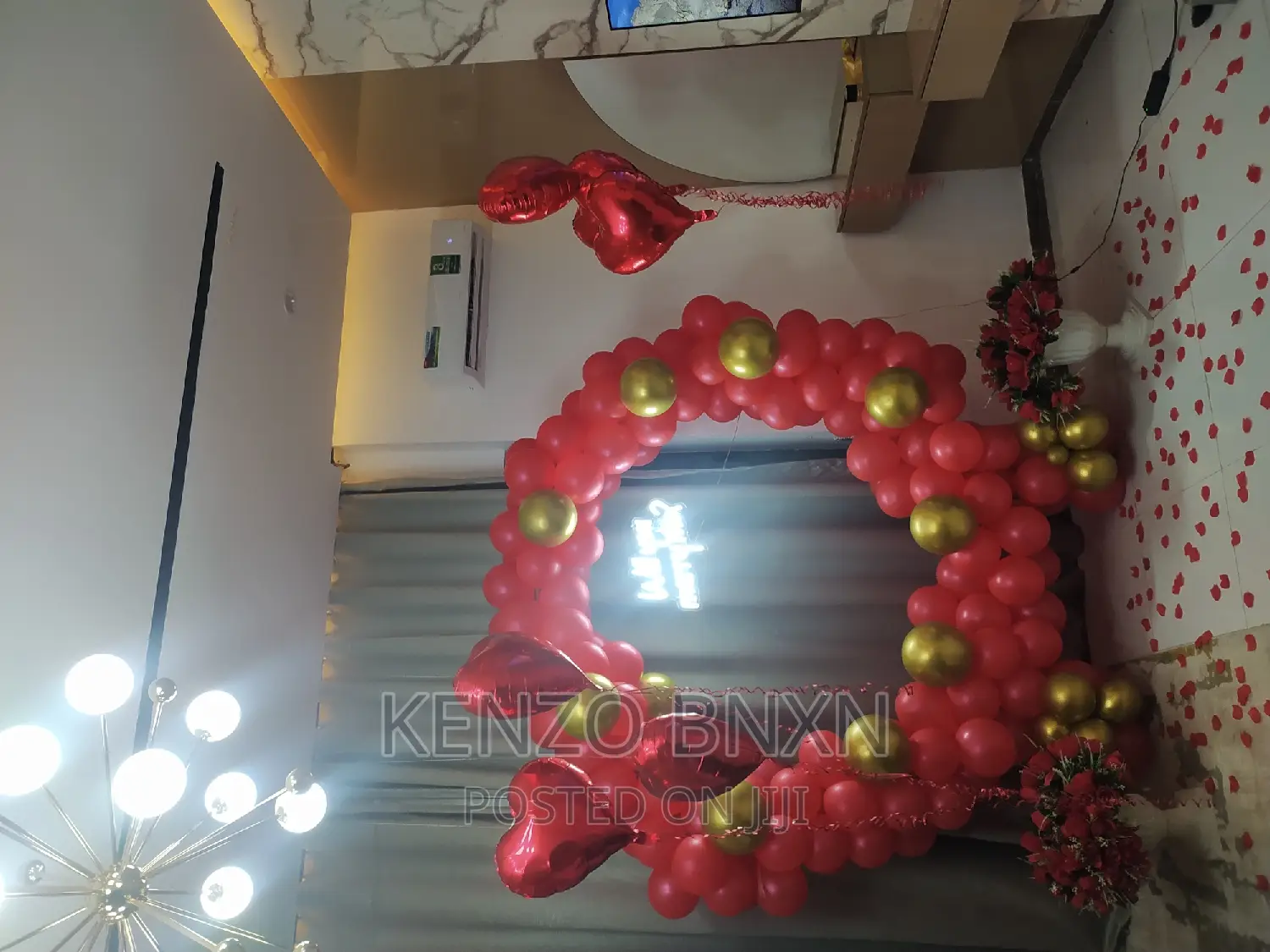 Photo Backdrop by Kenzo