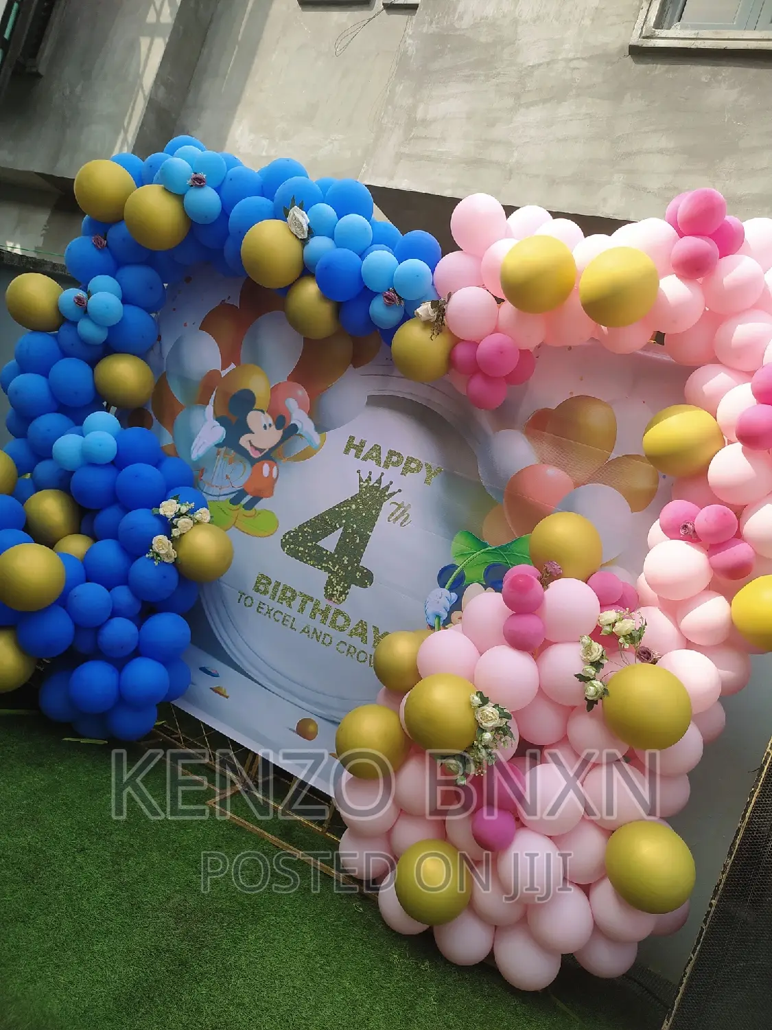 Photo Backdrop by Kenzo