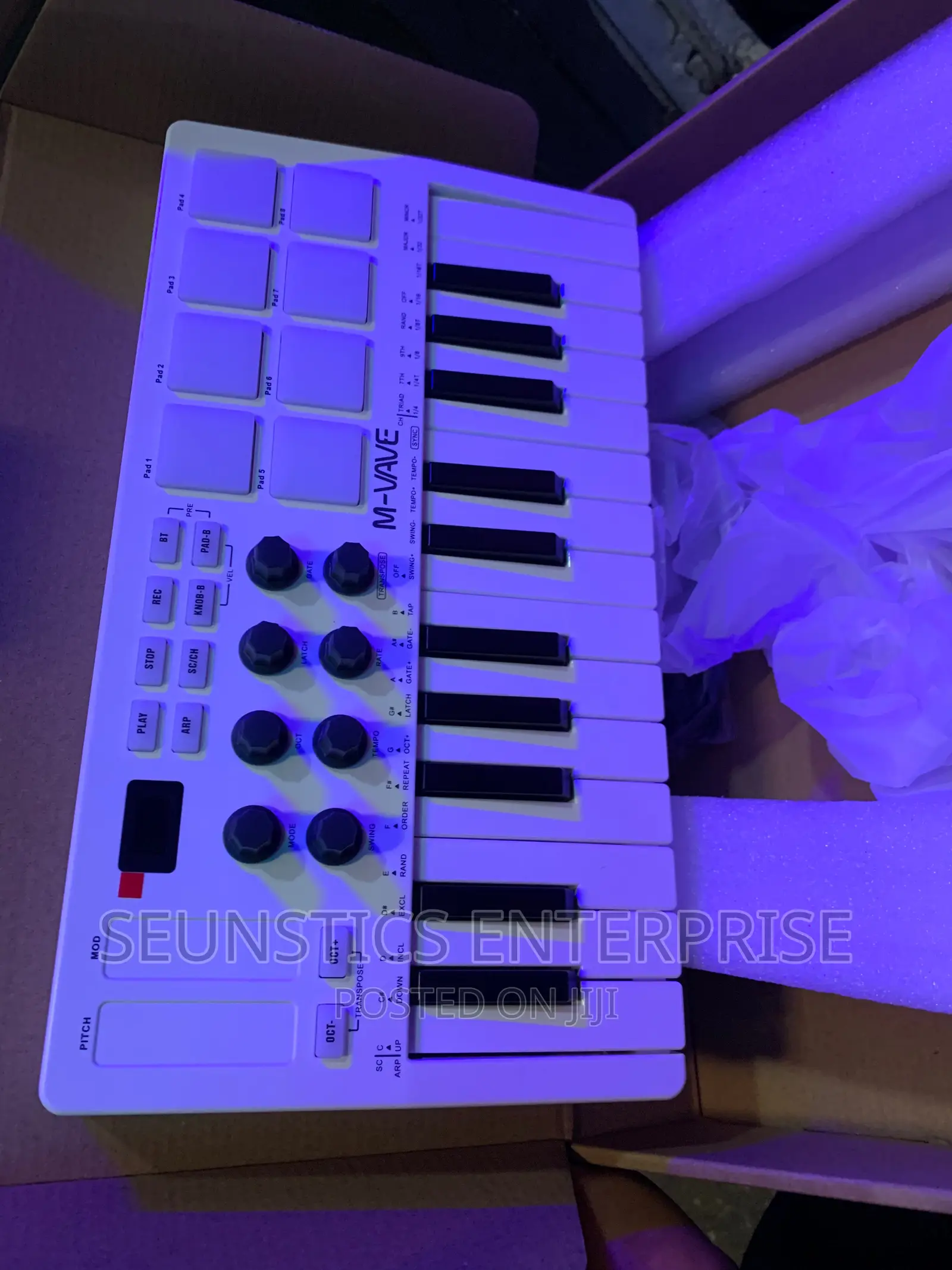 Quality M-Vave SMK 25 Midi Keyboard