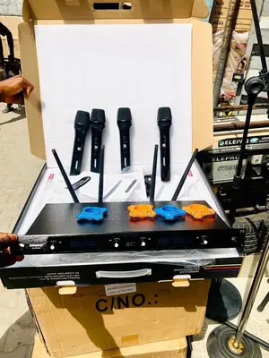 Shure Blx9500 4 Handle Wireless Microphone