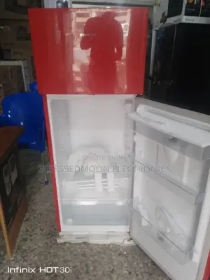 Hisense Low Voltage Standing Fridge 2 Yrs W