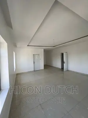 6bdrm Townhouse / Terrace in Peachville Estate, Life Camp for rent