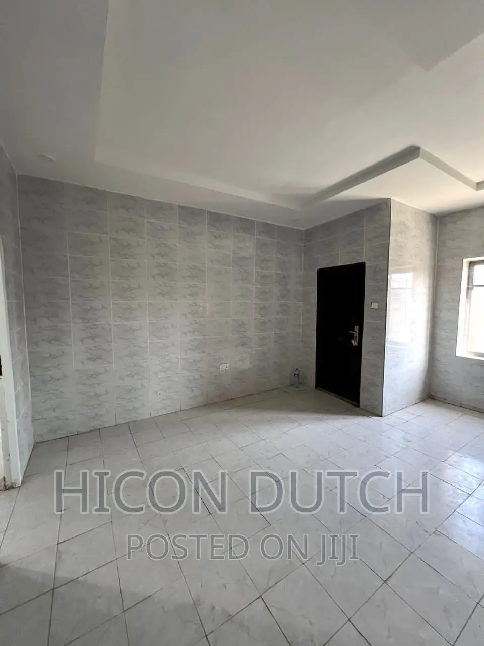 6bdrm Townhouse / Terrace in Peachville Estate, Life Camp for rent