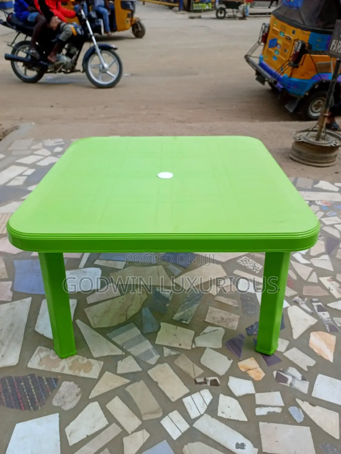 Children's Table