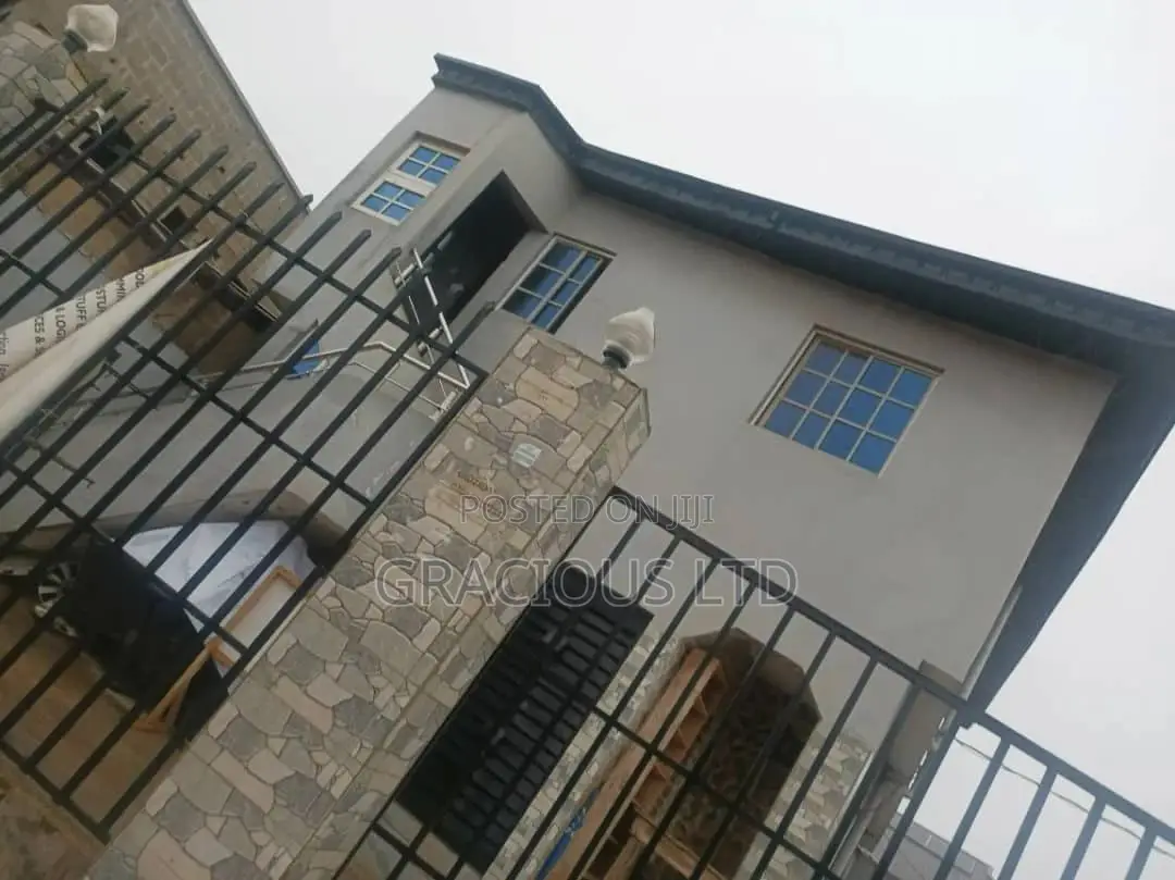 2bdrm Block of Flats in Obafemi-Owode for sale