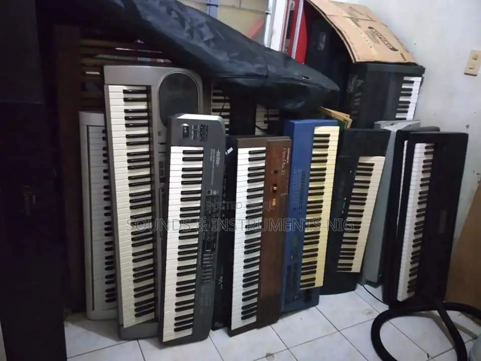 Grand Pianos and Upright Pianos
