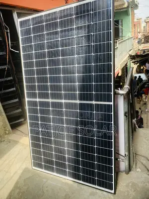 500watts Canadian Solar Panel 120cells