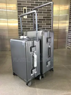 Set of 2 Luxury Wide Handle Luggage Box