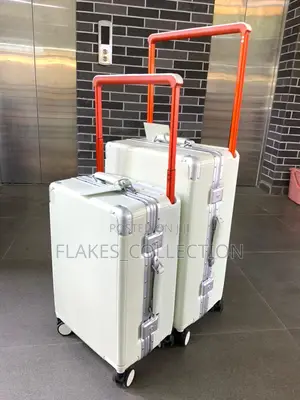 Set of 2 Luxury Wide Pole Luggage Box