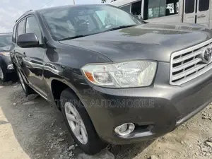 Toyota Highlander Limited 2010 Gray