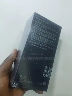 New Samsung Galaxy S20 128 GB Black