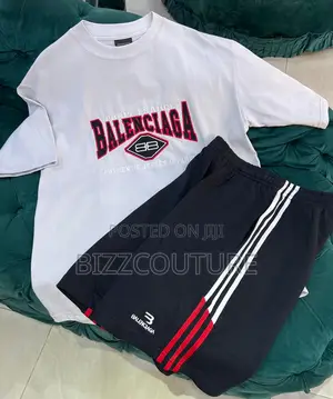 Original BALENCIAGA T-Shirts Available in Store