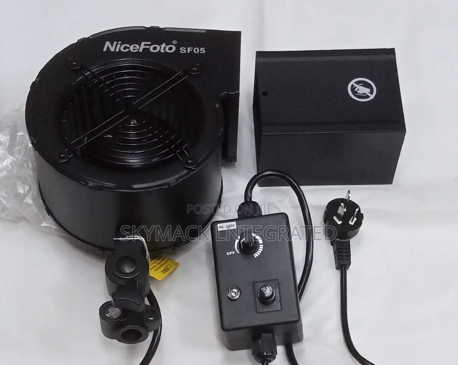 Studio Fan/ Wind Maker Sf-05