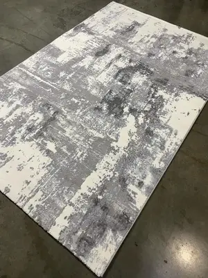 Center Rugs Available in 7by10 Also 4by6 and 5by7