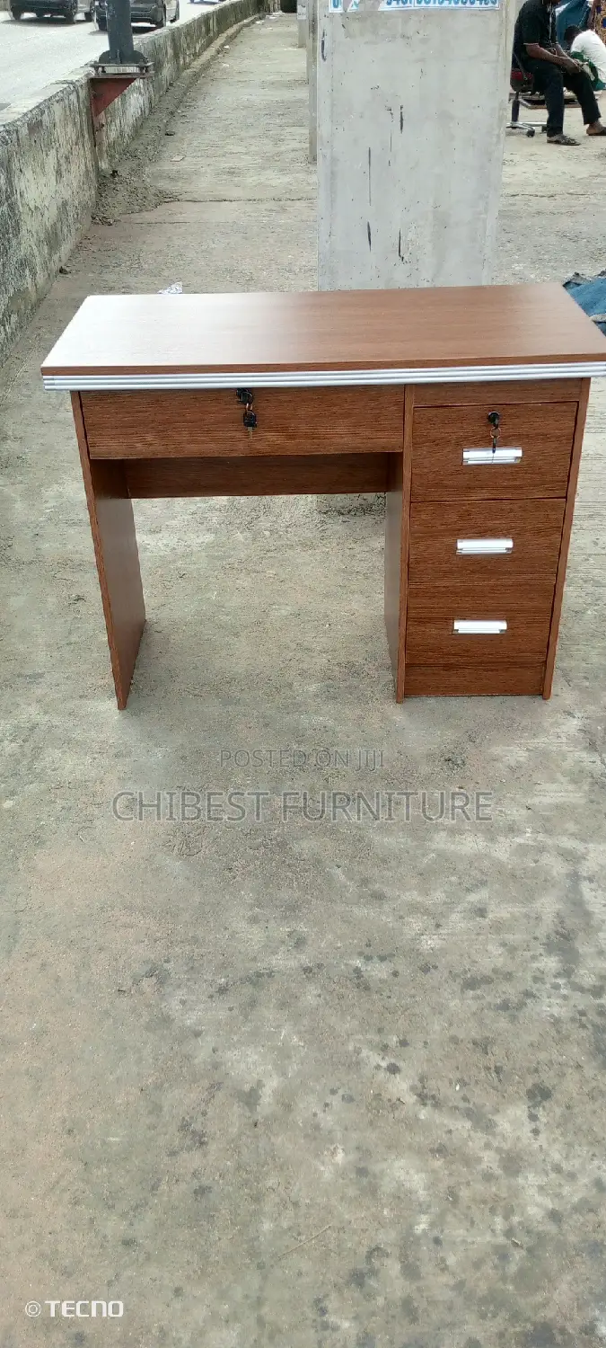Standard Office Table