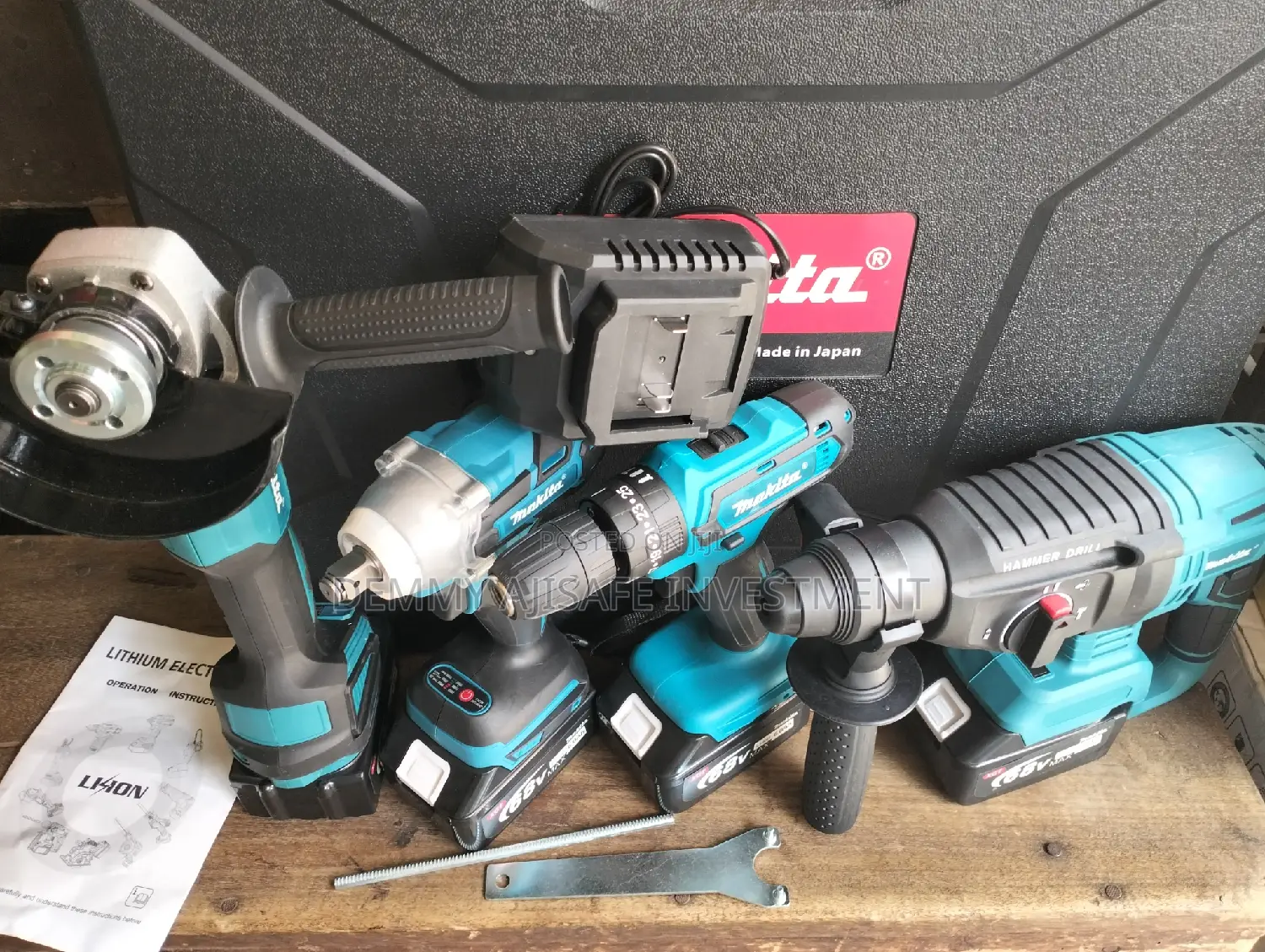 Makita 4 in 1 Cordless Machine Set