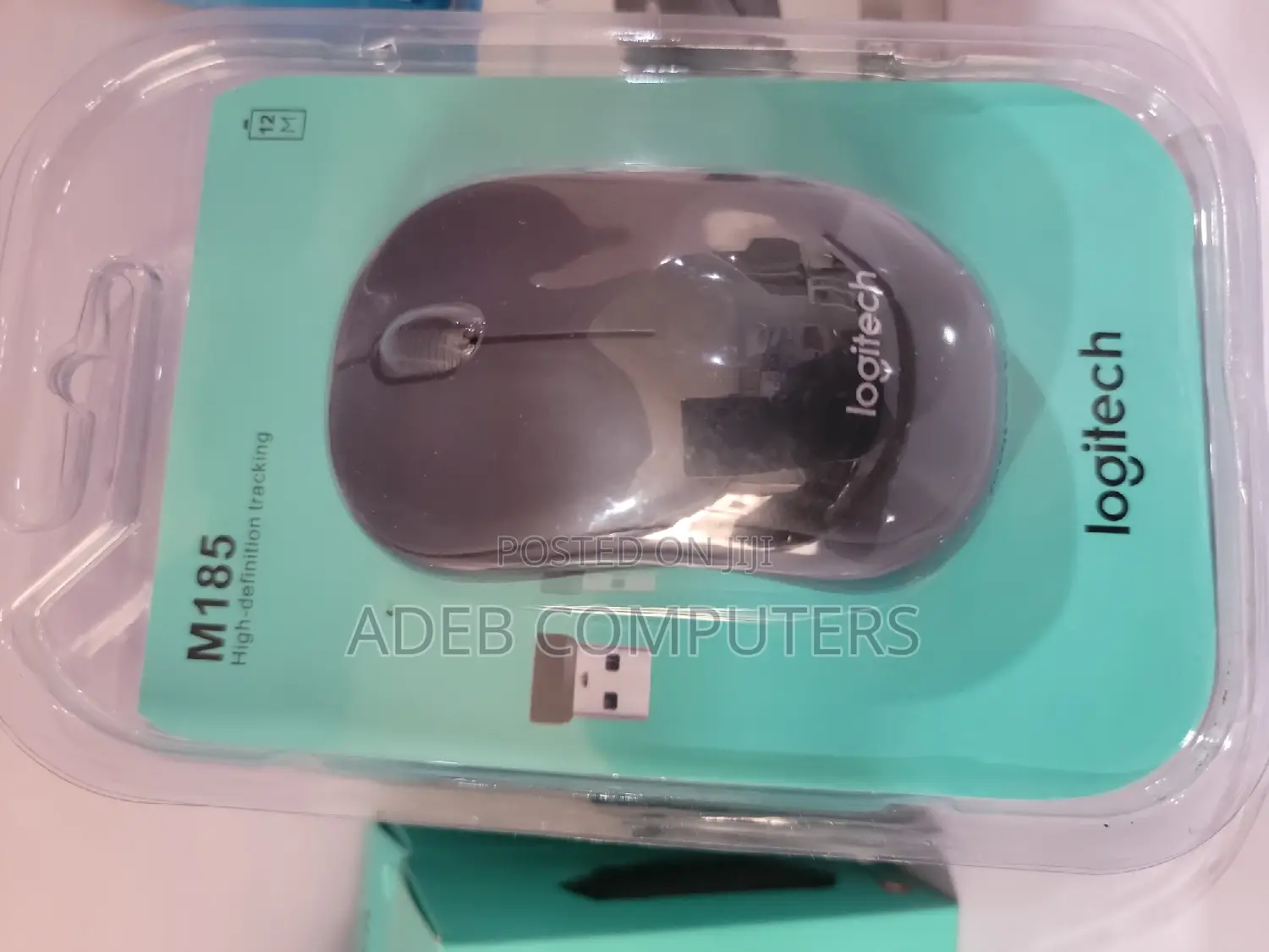 M185 Logitech Wireless Mouse