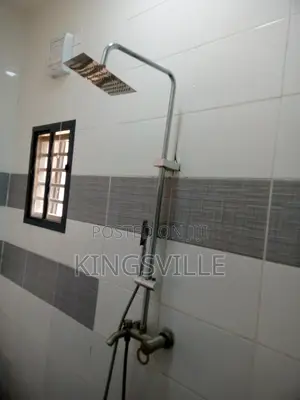 1bdrm Room & Parlour in Gwarinpa Estate, Life Camp for rent