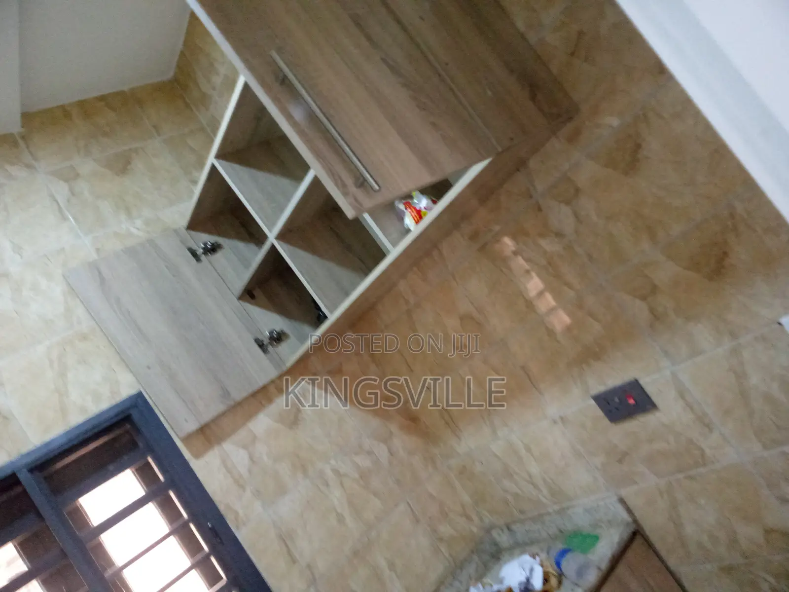 1bdrm Room & Parlour in Gwarinpa Estate, Life Camp for rent