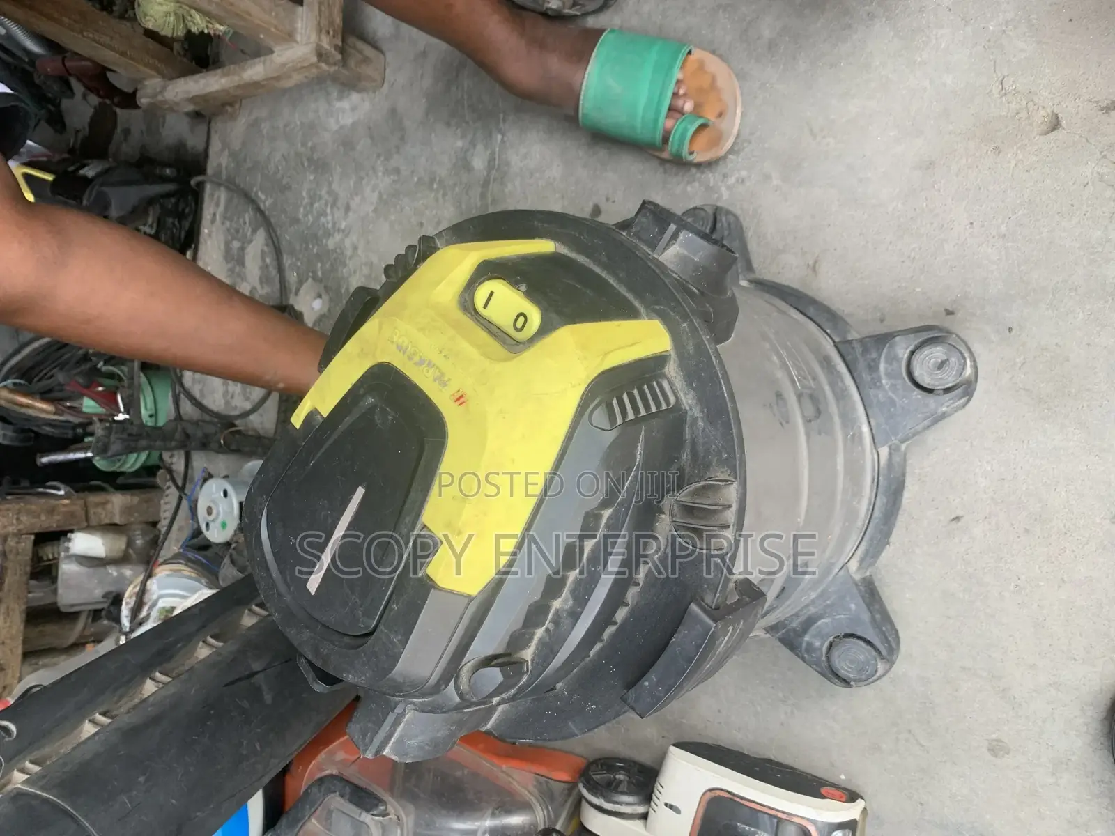Vacuum Cleaner Dust and Sand