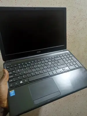 Photo - Laptop Acer TravelMate TM TMP246M 8GB Intel Core I5 HDD 500GB