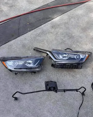 2018-2020 Headlights Honda CR-V (Non-Daylight)