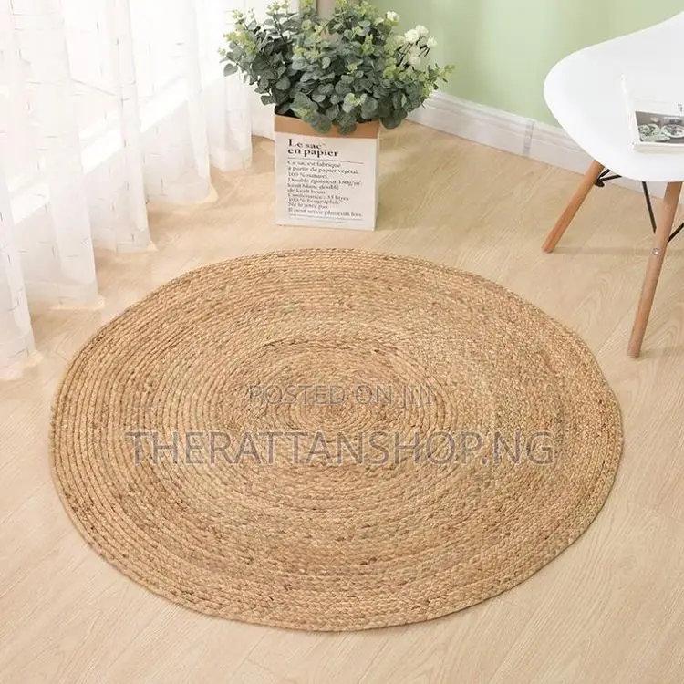 Raffia Floor Table Mat