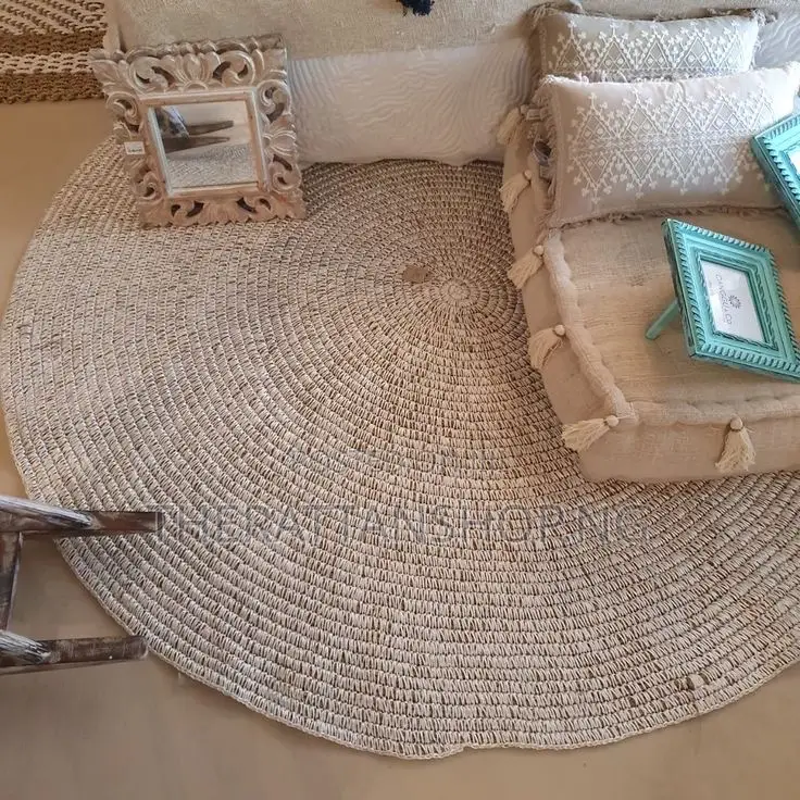 Raffia Floor Table Mat