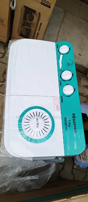 Hisense 7.5kg Twin Tub Washing Machine