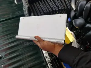 Apple Bluetooth Keyboard