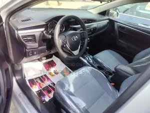 Toyota Corolla 2015 Silver