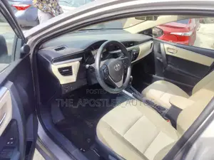Toyota Corolla 2015 Brown