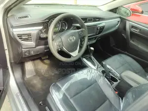 Toyota Corolla 2016 Silver